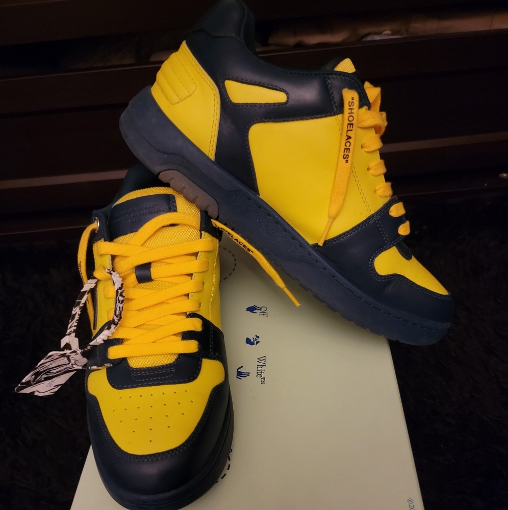 Mens off-white sneakers - Picture 3 of 4